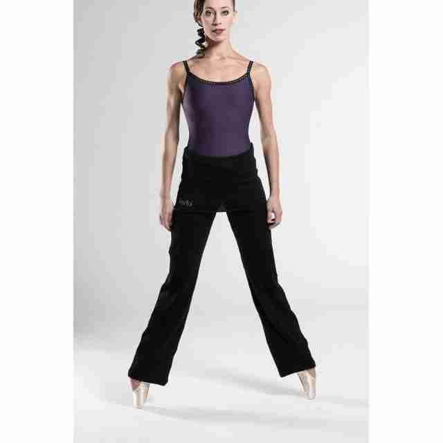 Wear Moi Dames dans Warm-Up Broek Utami